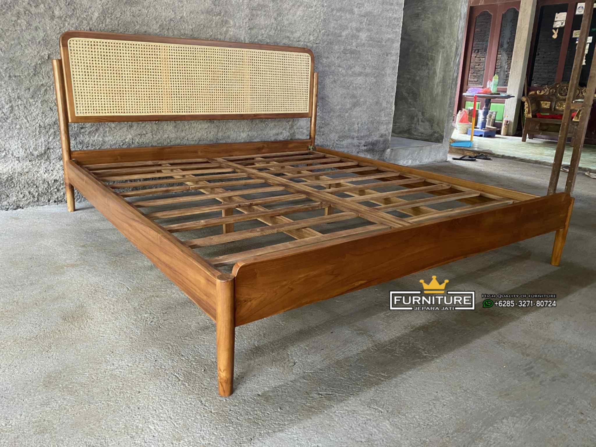 Dipan Jati Minimalis Ready Stock