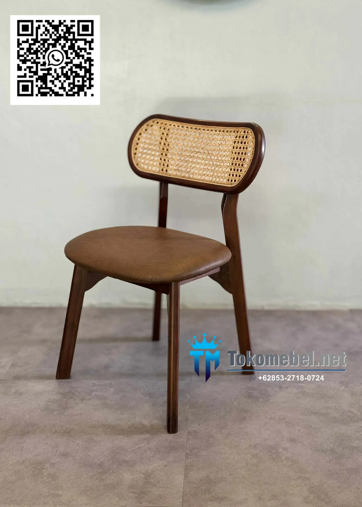 Kursi Cafe Jati Kacang Rotan